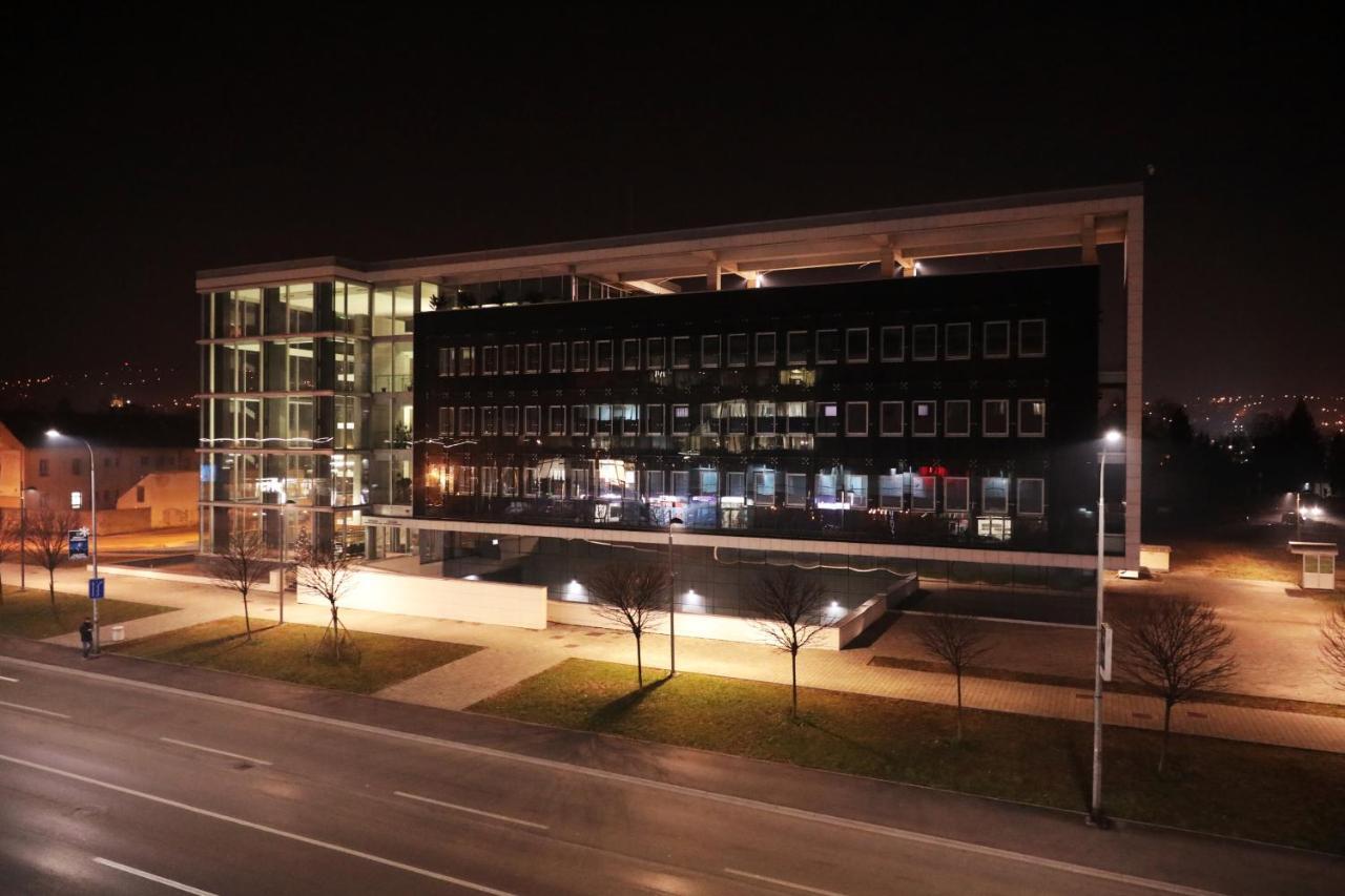Apartment Dajak Centar Banja Luka Exteriér fotografie